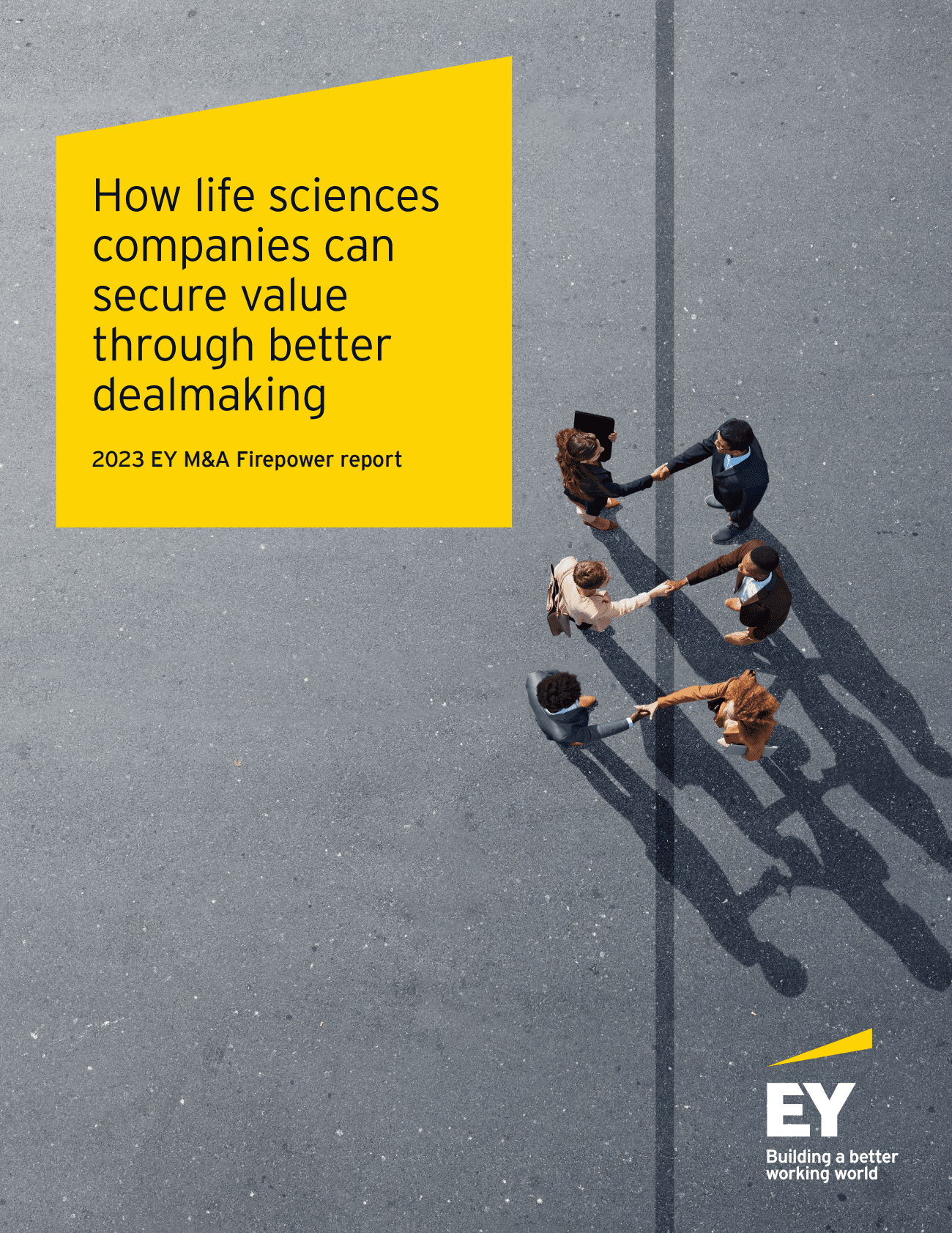 EY：2023年并购火力报告 第1页